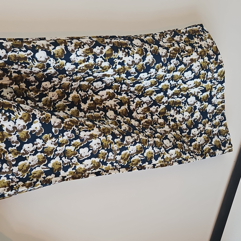 Marni Floral Print Women's Pants - Picture 3 of 5